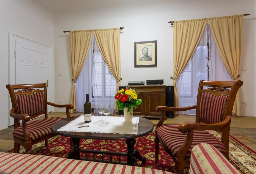 Zamecke Apartmany Litomysl Exterior photo